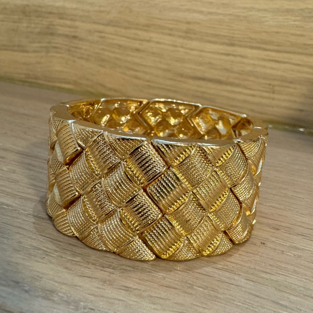 NWOT bracelet